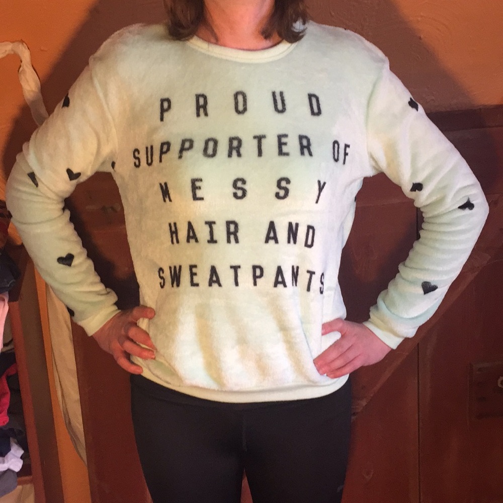 Fuzzy sweatshirt cold crush